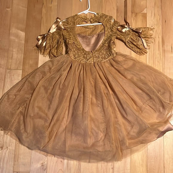 Trish Scoully gold dress - Picture 2 of 2